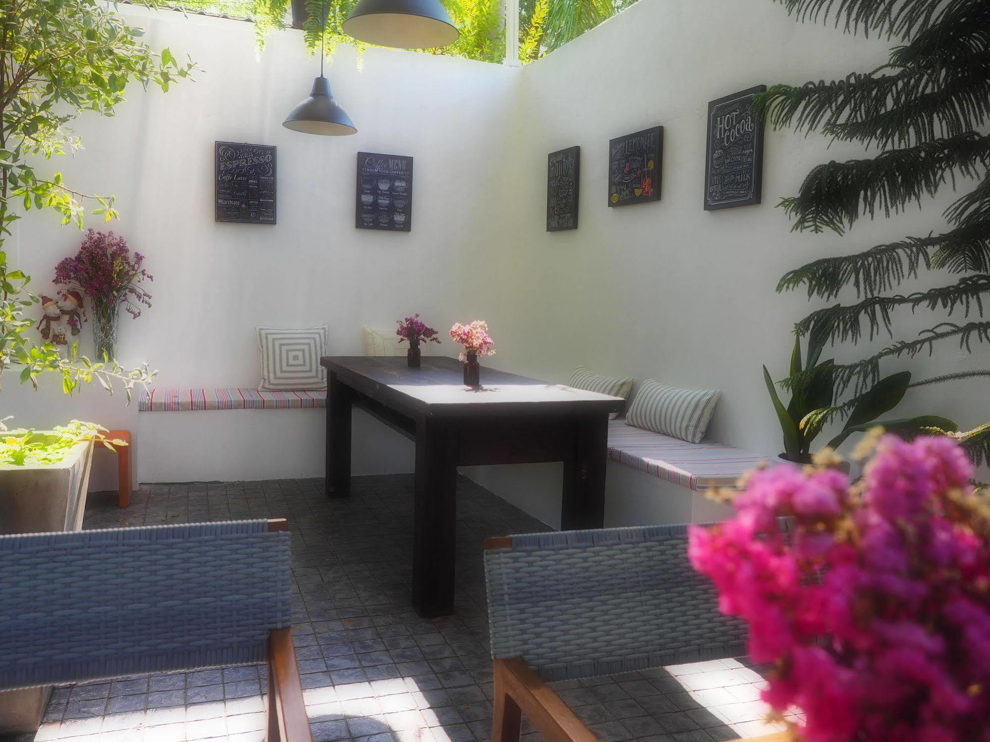 Costa Village Pool Villa Jomtien Beach Extérieur photo
