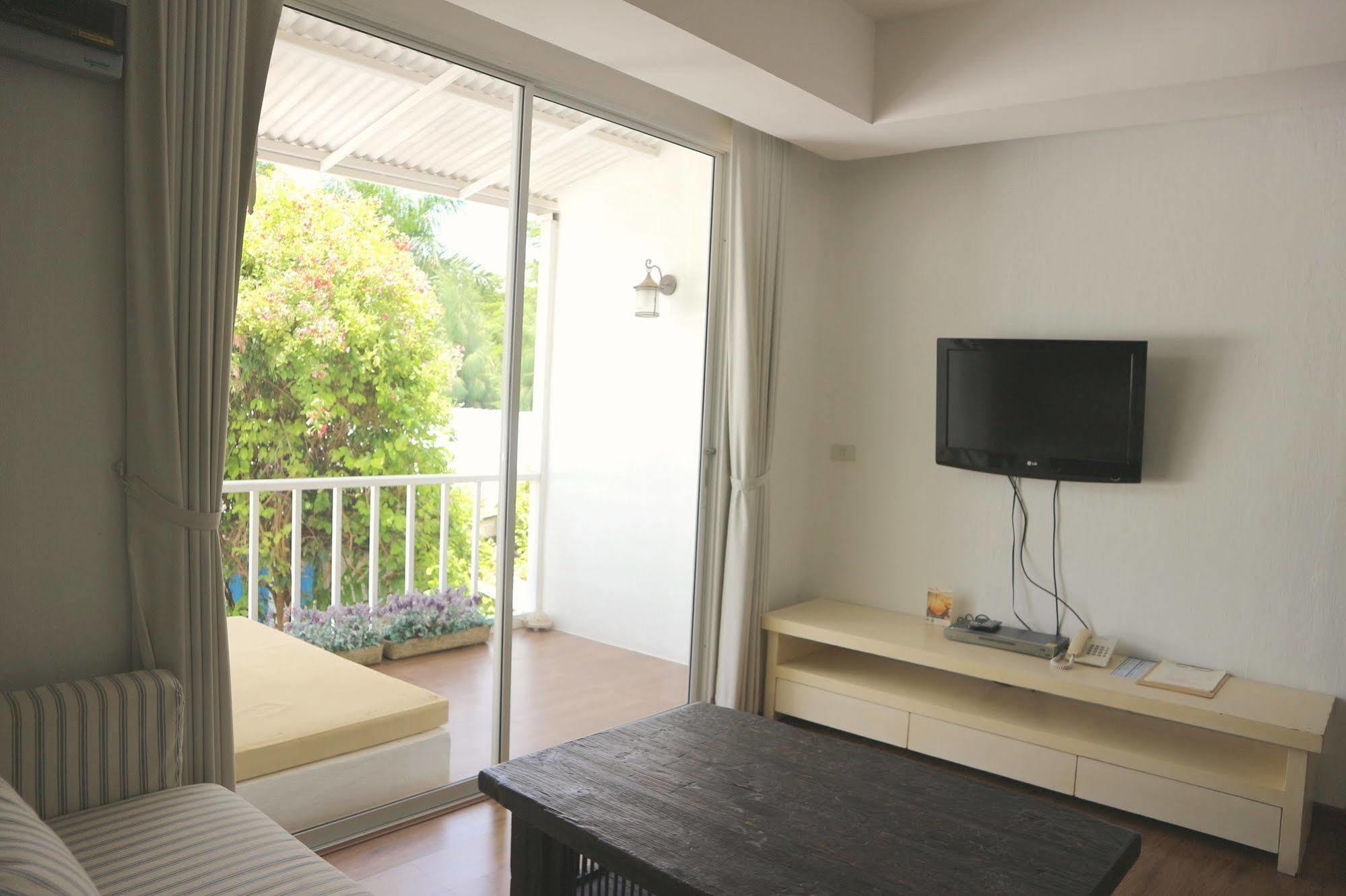 Costa Village Pool Villa Jomtien Beach Extérieur photo
